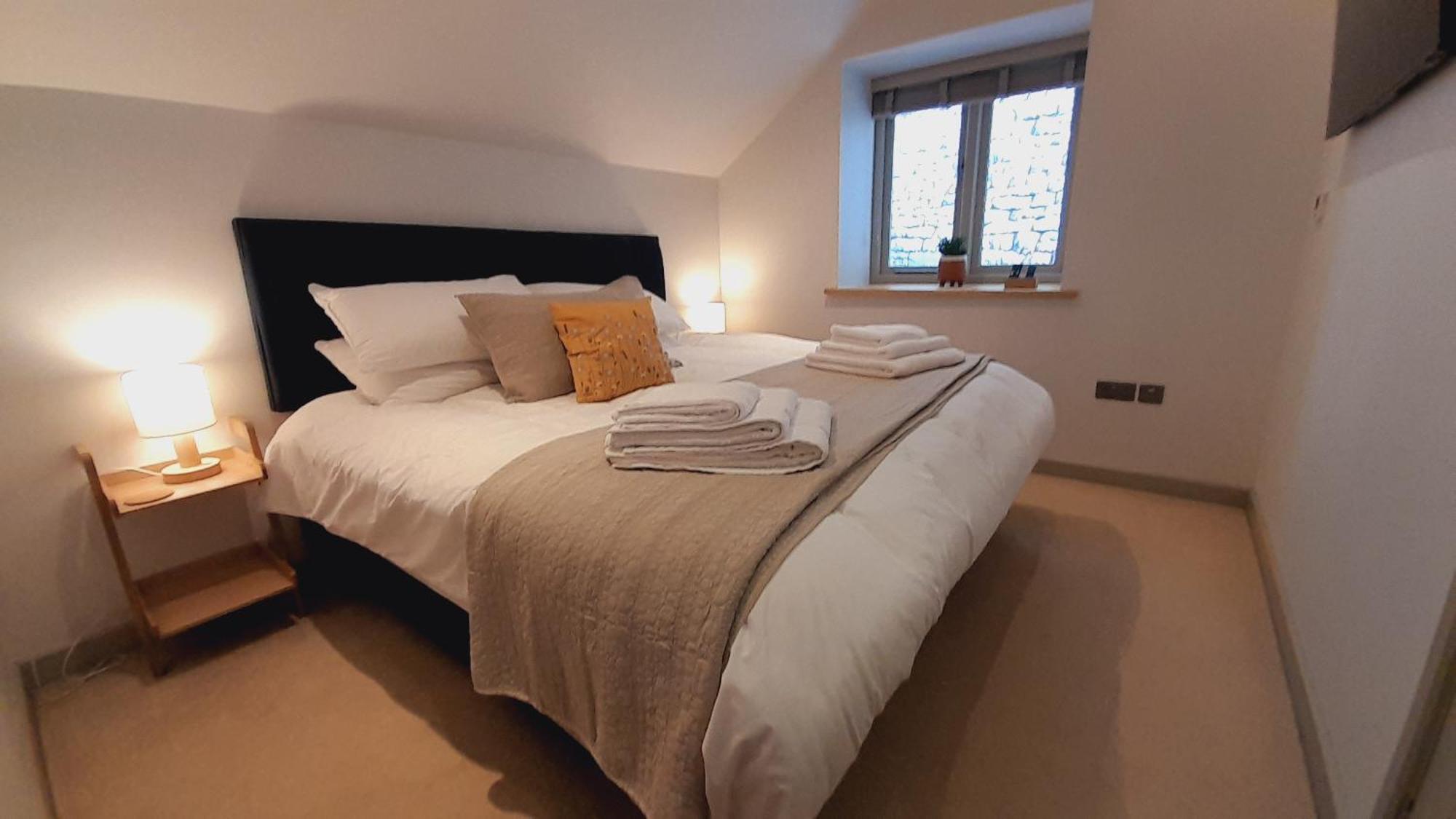 Luxury Barn Conversion Wells Esterno foto
